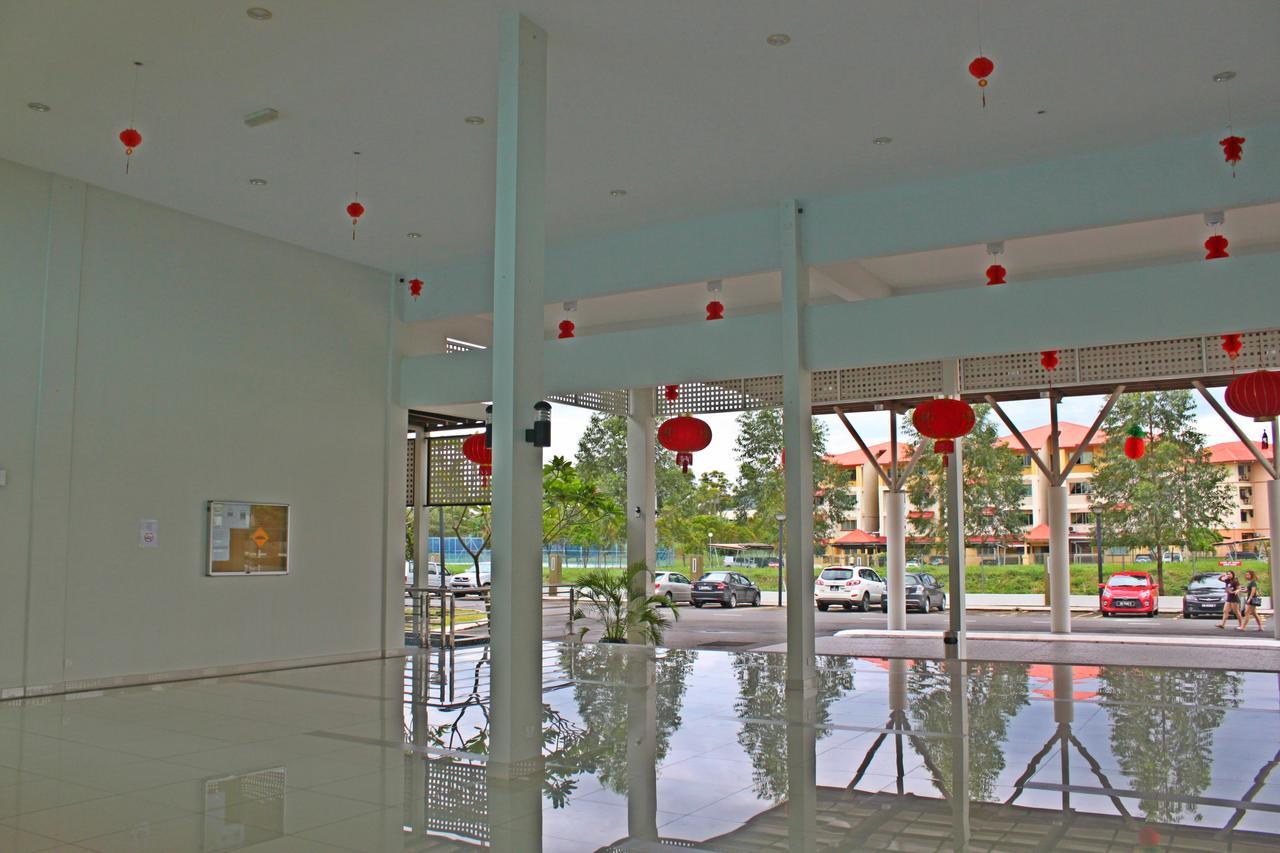 Hello Kitty Signature Suite Sandakan Exterior foto